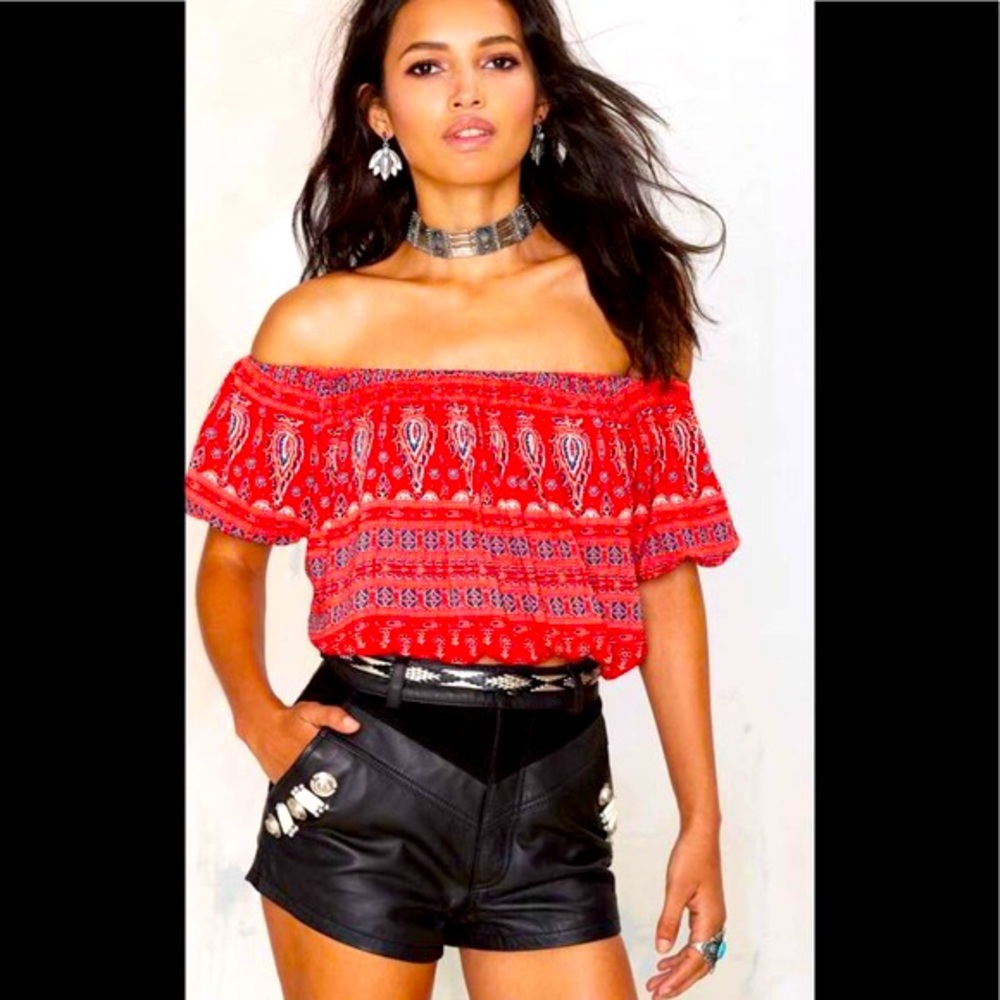Spell and gypsy off the shoulder. Like new. Size L